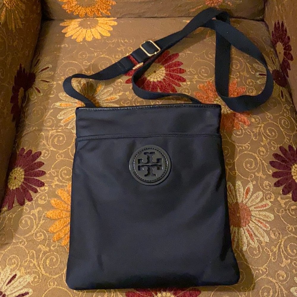 TORY BURCH Ella Nylon Swingpack